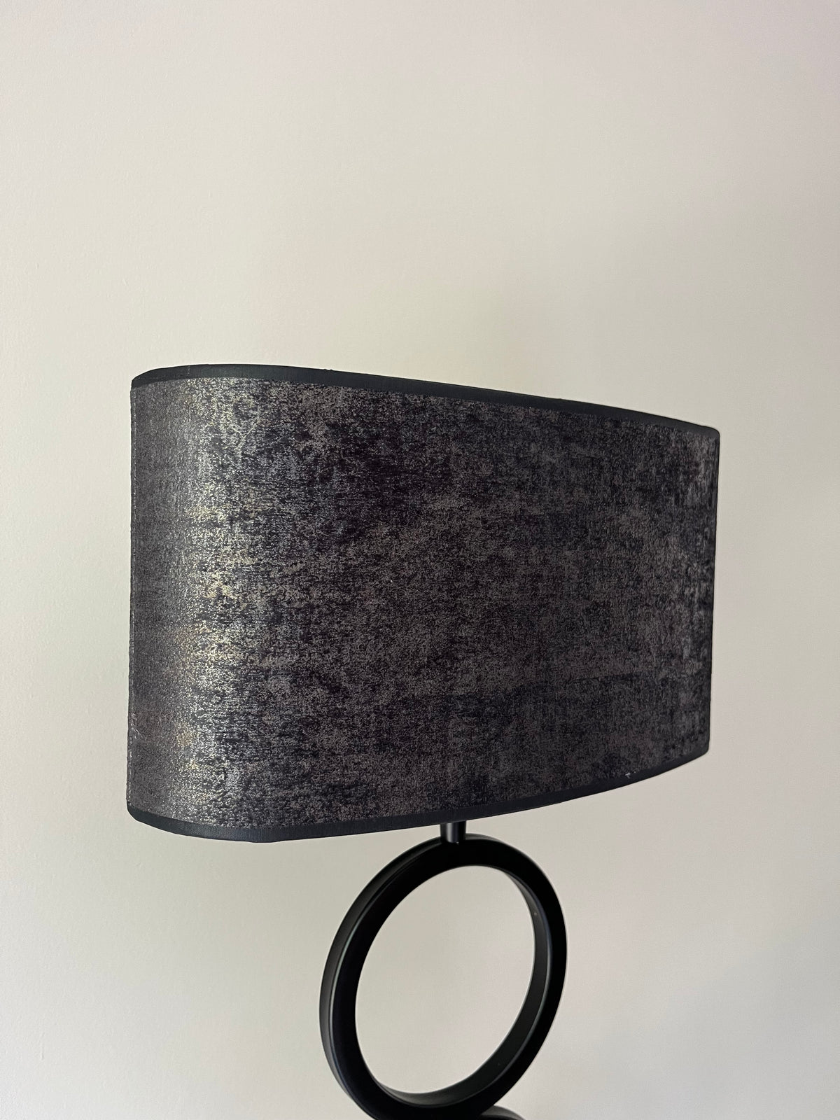 Lampenkap ovaal L black/gold 2063 PRE-ORDER