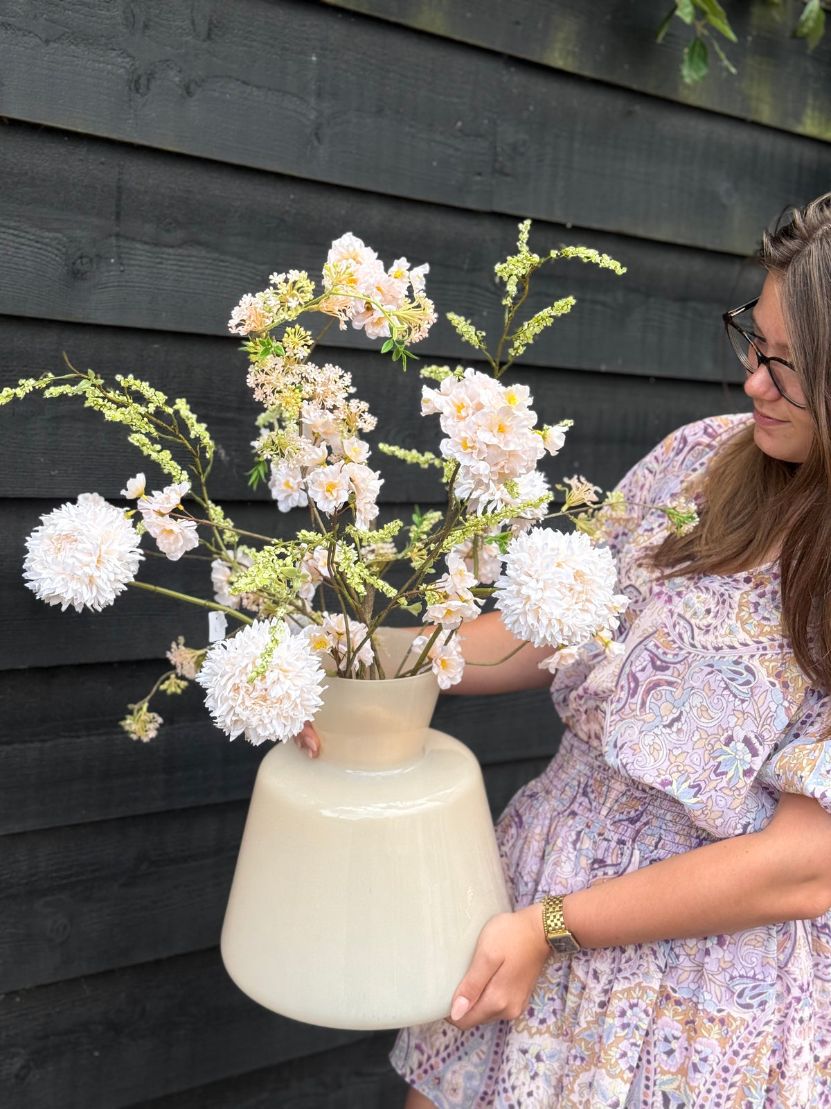 Speciale aanbieding ~ Vaas inclusief Zijdenboeket Ivory garden