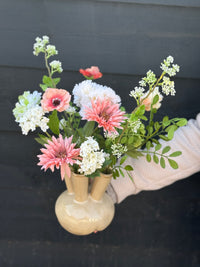 Toetervaas M gevuld met zijdenbloemen