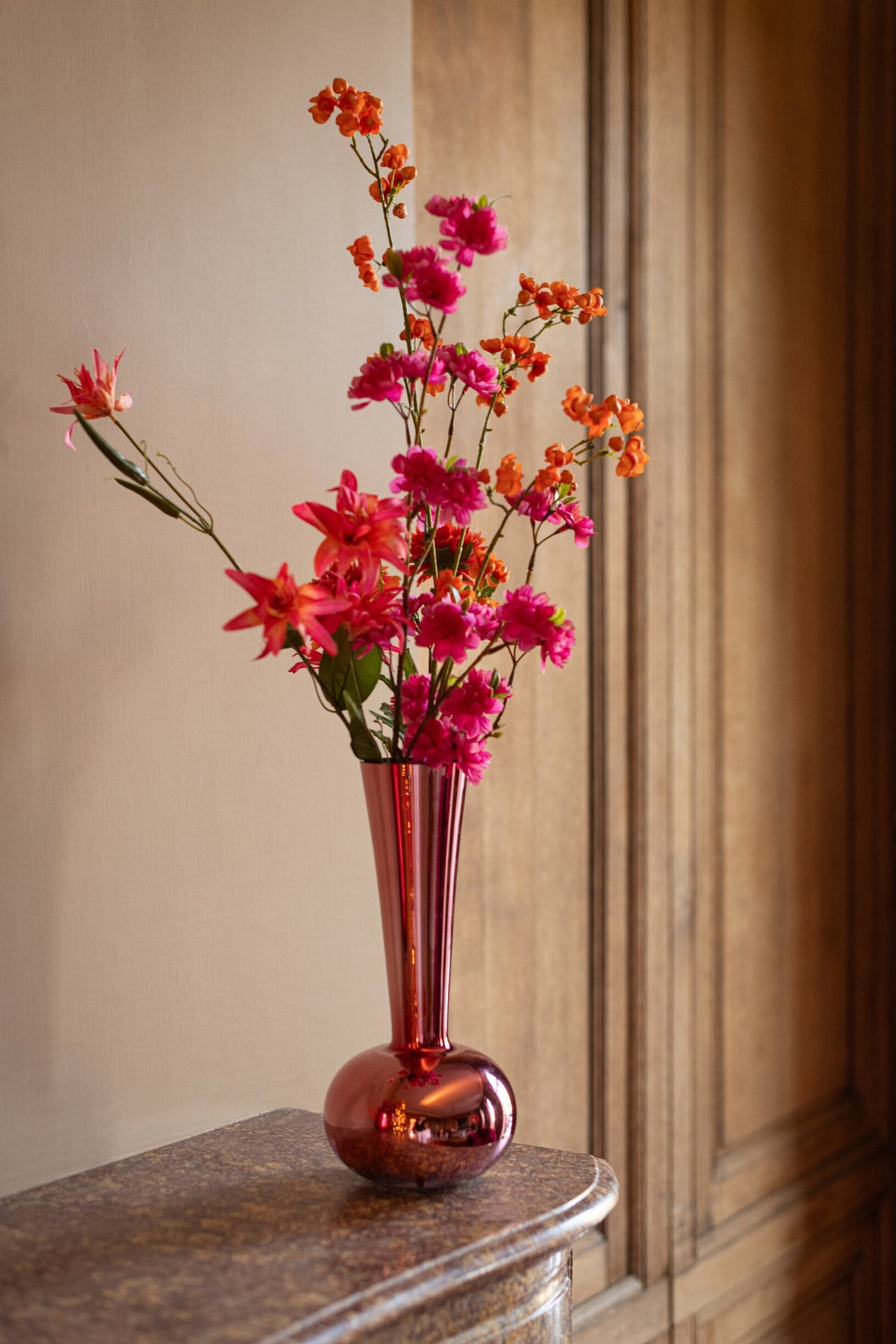 Vase Round Base Glass Pink