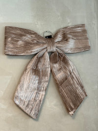 Velvet Bow – Champagne XL