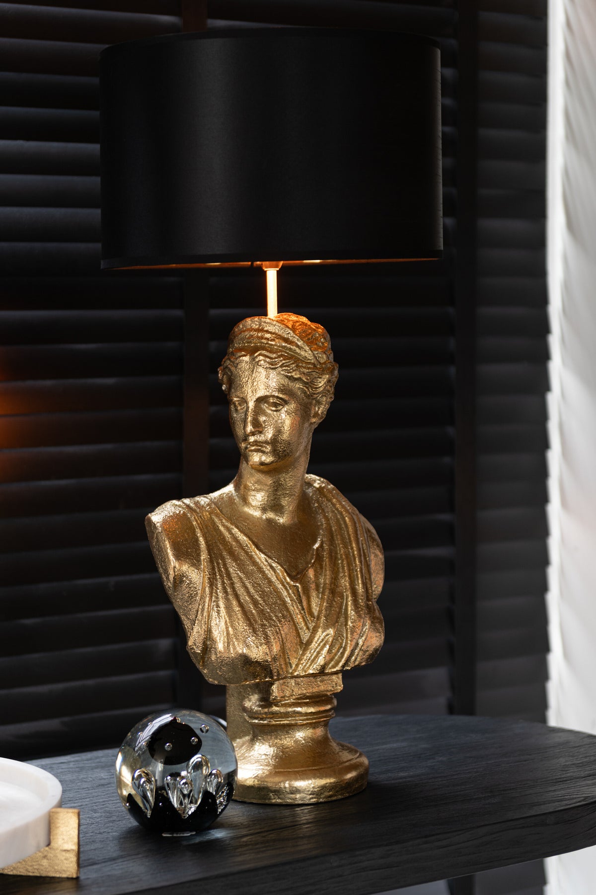Paperweight Magic Glass Gold/Black Large