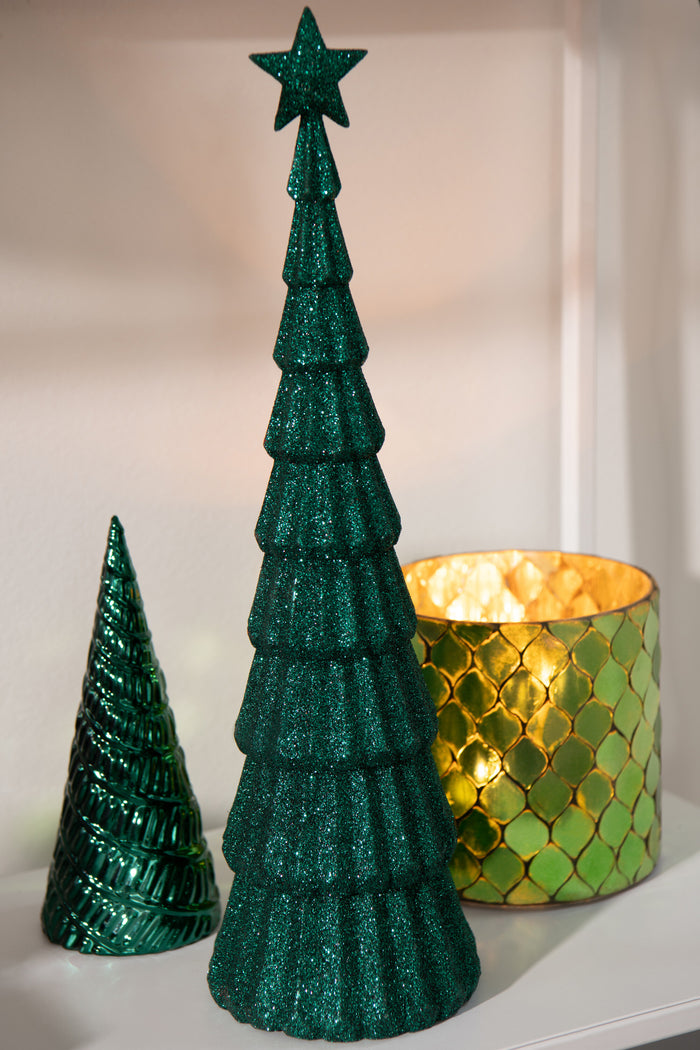 Tree +  Star Plastic Dark Green Assortment Of 2