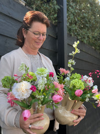 Toetervaas L gevuld met zijdenbloemen