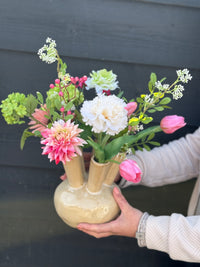 Toetervaas L gevuld met zijdenbloemen