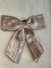 Velvet Bow – Champagne XL