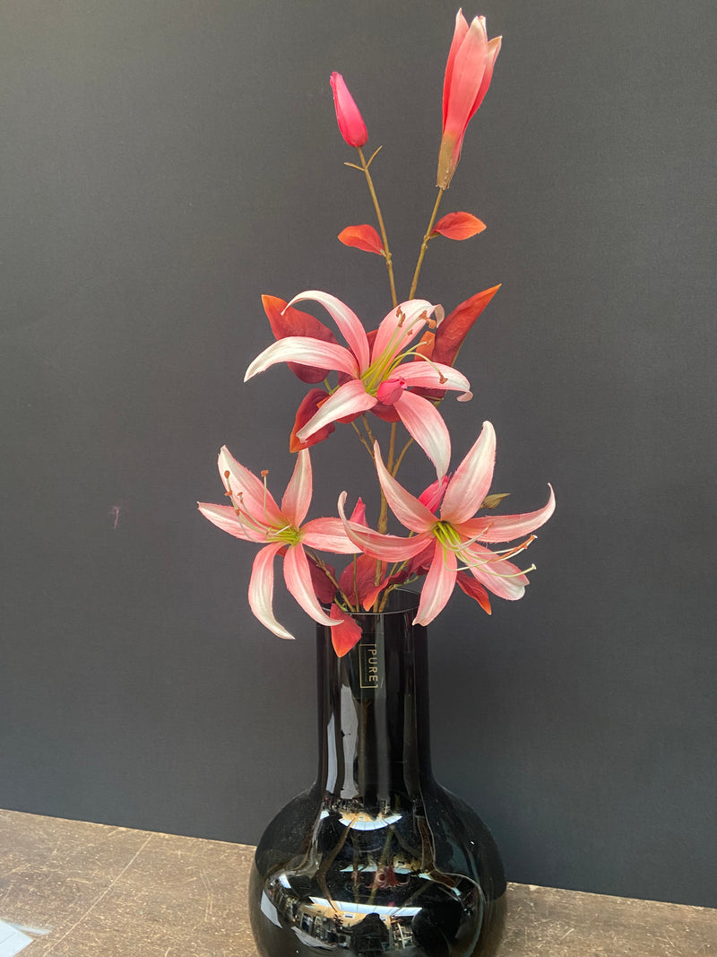 Slim Lily spray pink