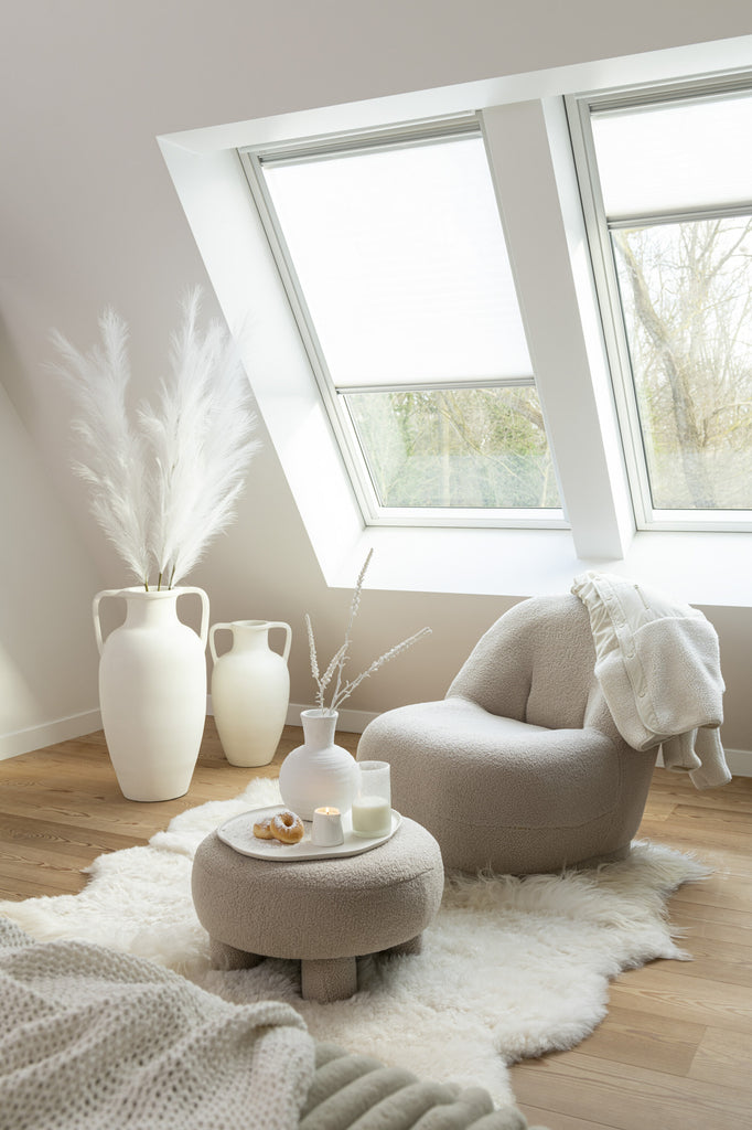Stool Teddy Velvet White Warm Beige