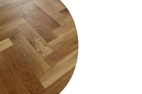 Tafel Fishbone Rond- 140x140x76 - Naturel/zwart - Eiken/metaal