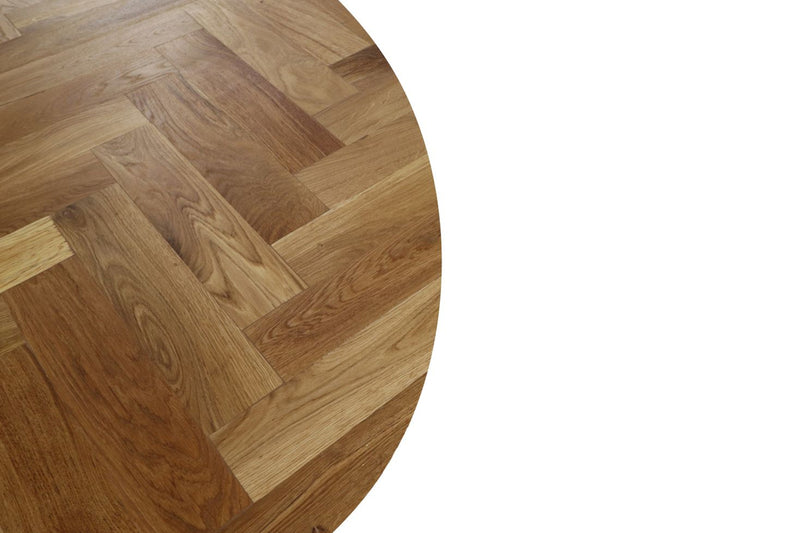 Tafel Fishbone Rond- 140x140x76 - Naturel/zwart - Eiken/metaal
