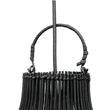 Afbeelding in Gallery-weergave laden, The Lobster Stair Pendant Lamp - Black

