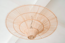 Afbeelding in Gallery-weergave laden, De Sky Hanglamp - Naturel - XXL
