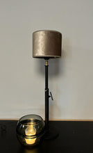 Afbeelding in Gallery-weergave laden, Lampenkap cilinder taupe

