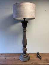 Afbeelding in Gallery-weergave laden, Kap cilinder wit/goud 2060
