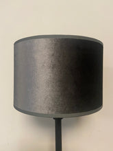 Afbeelding in Gallery-weergave laden, Cilinderkap dark grey 20cm
