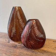 Afbeelding in Gallery-weergave laden, Vaas blad motief
