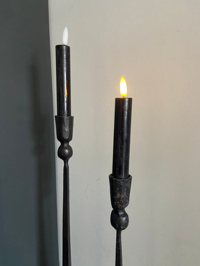 Medium ledkaars zwart